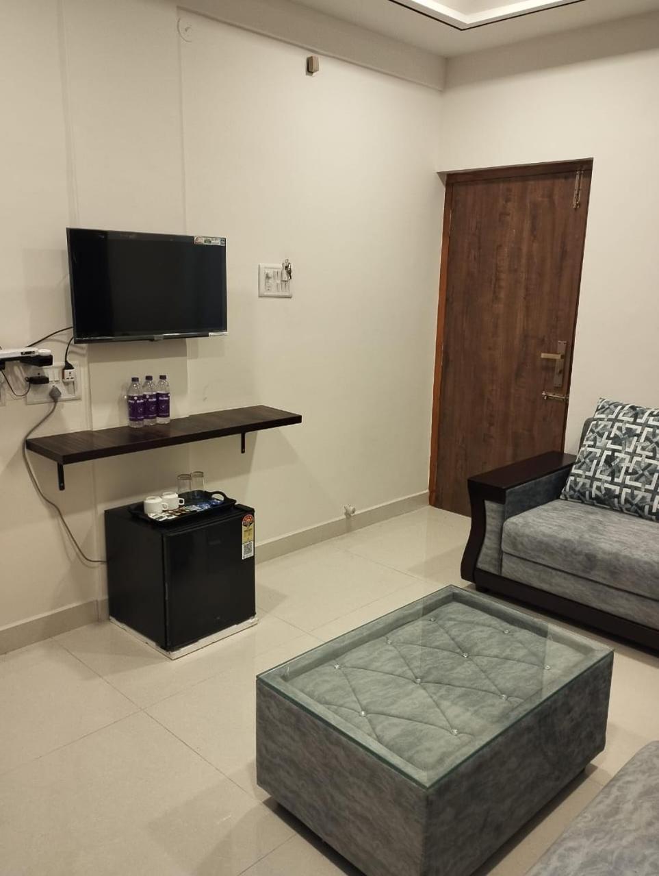 Annai Residency Hotell Vellore Exteriör bild