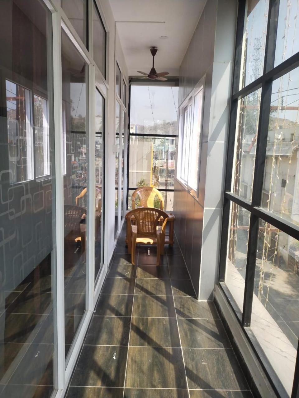 Annai Residency Hotell Vellore Exteriör bild
