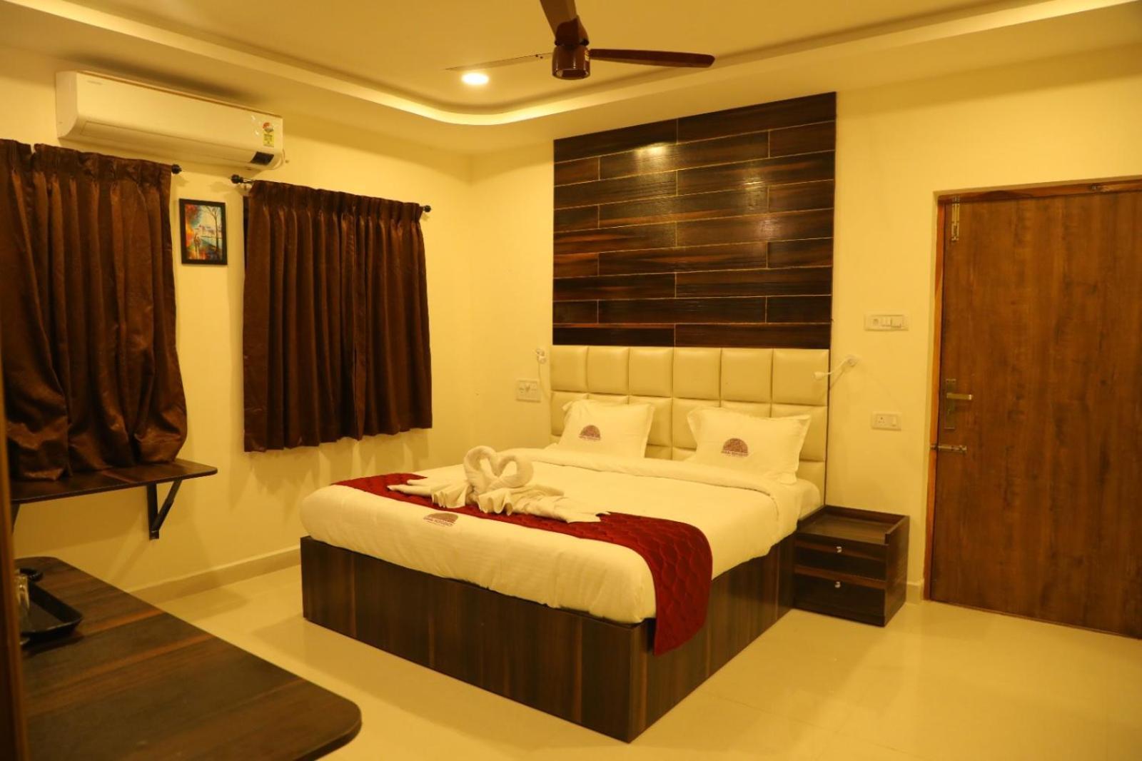 Annai Residency Hotell Vellore Exteriör bild